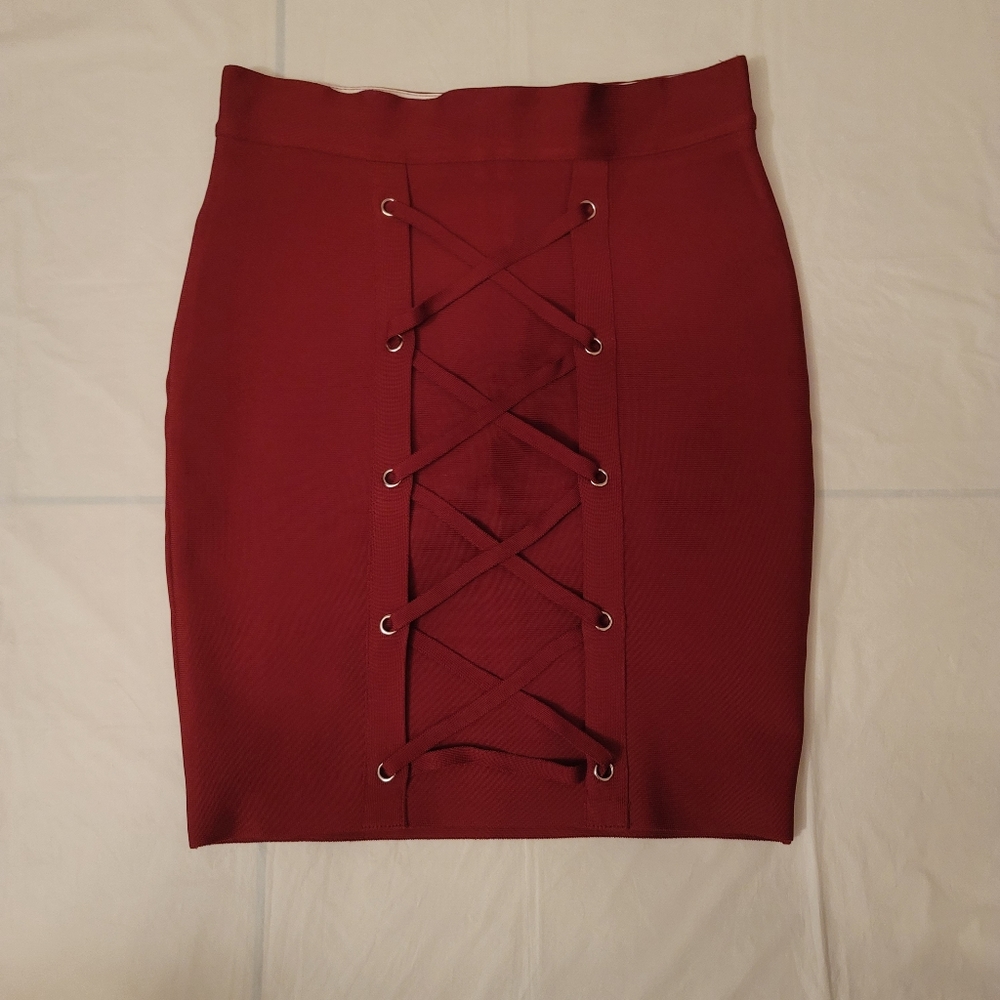Love Republic Maroon Skirt Size Medium
